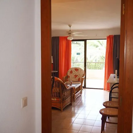 Primera Linea Playa Piscina Parking Wifivistas